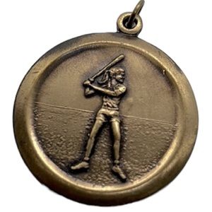 BASEBALL /SOFTBALL GIRL/WOMAN CHARM / PENDANT BRONZE TONE VINTAGE